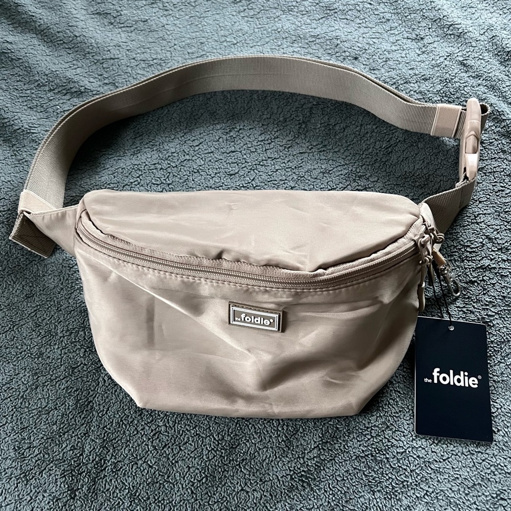 Foldie Crossbody Bag
